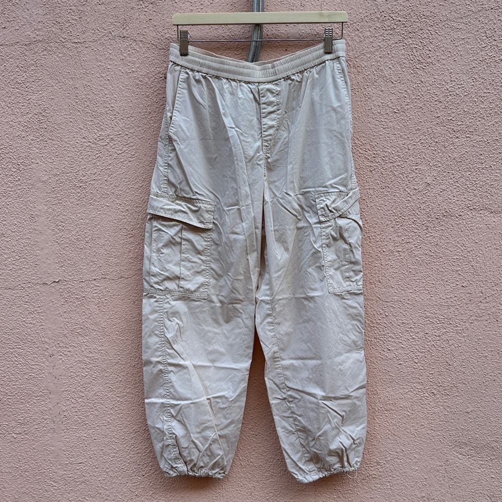 Women’s Cream Cargo Pants